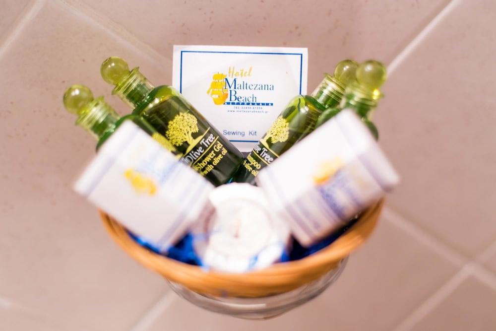 Maltezana Beach Hotel Bagian luar foto