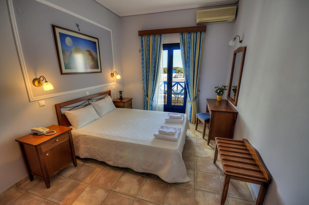 Maltezana Beach Hotel Bagian luar foto